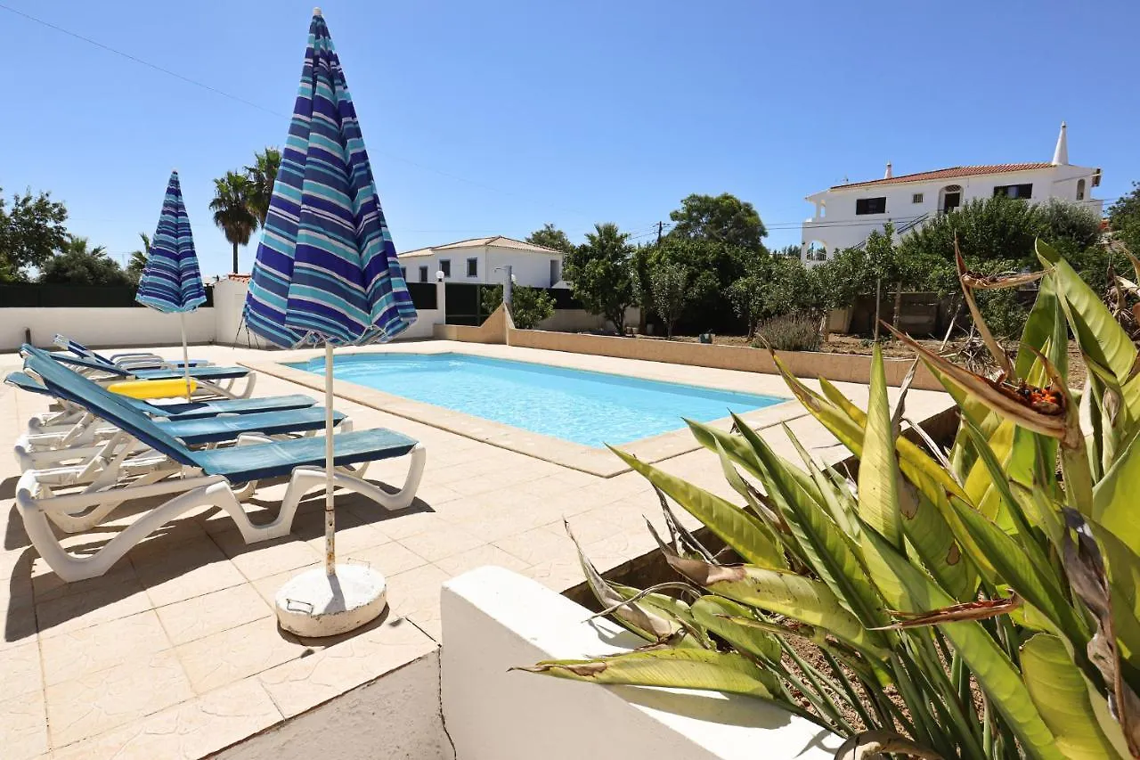 Apart Quinta Dos Martins - Swimming Pool - By Bedzy Albufeira
