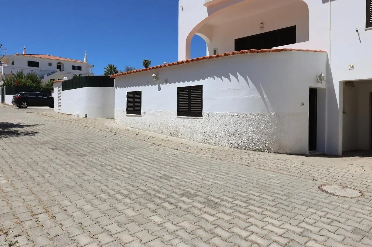 Apart Quinta Dos Martins - Swimming Pool - By Bedzy Albufeira 0*,  Portugalia